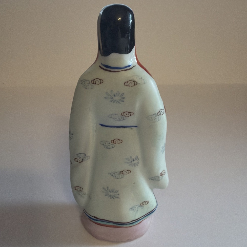 VINTAGE ORIENTAL PORCELAIN FIGURINE MAN IN THE BLUE ROBE - Picture 5 of 9